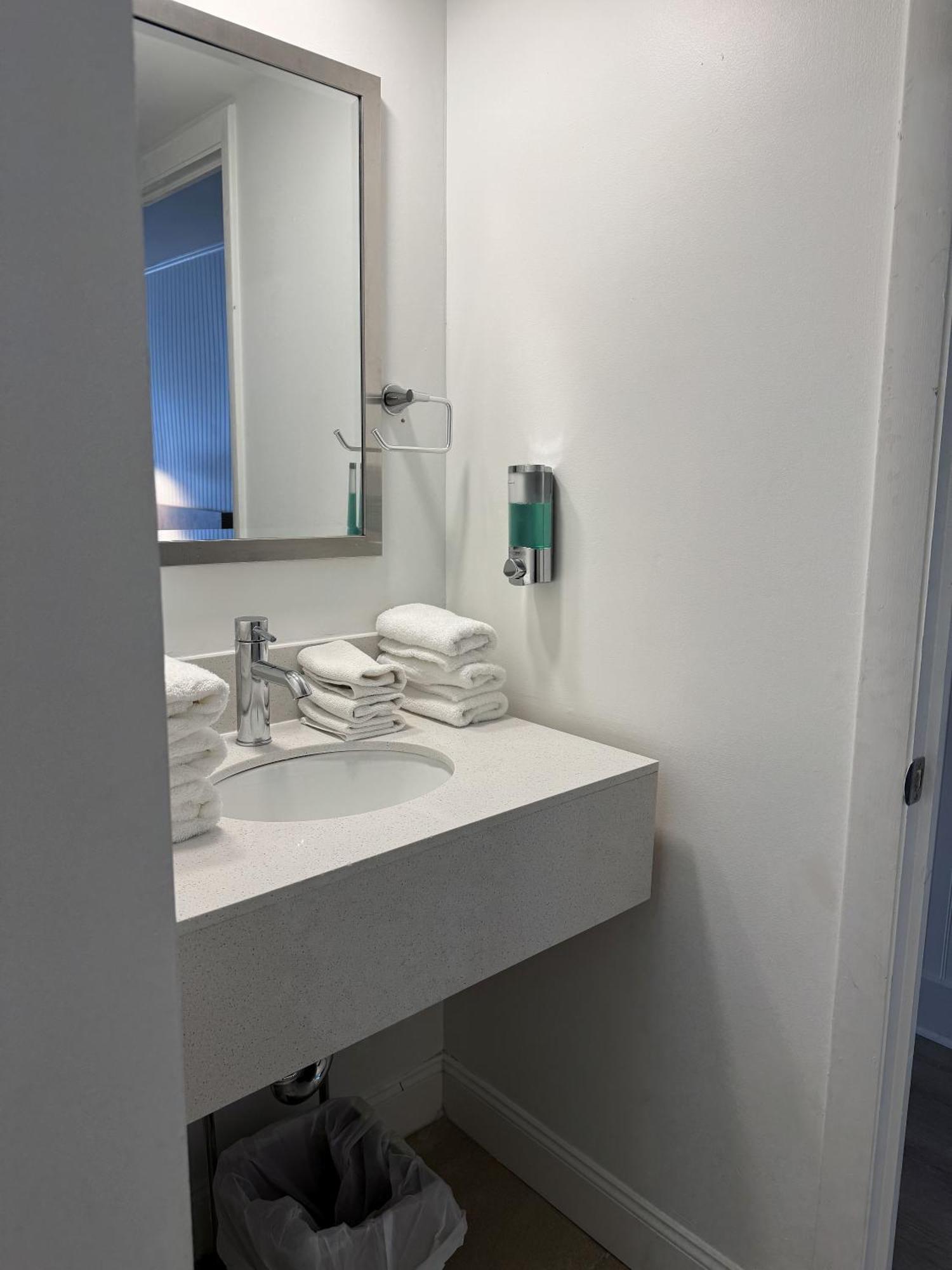 Hatchway Hotel Rockland Esterno foto