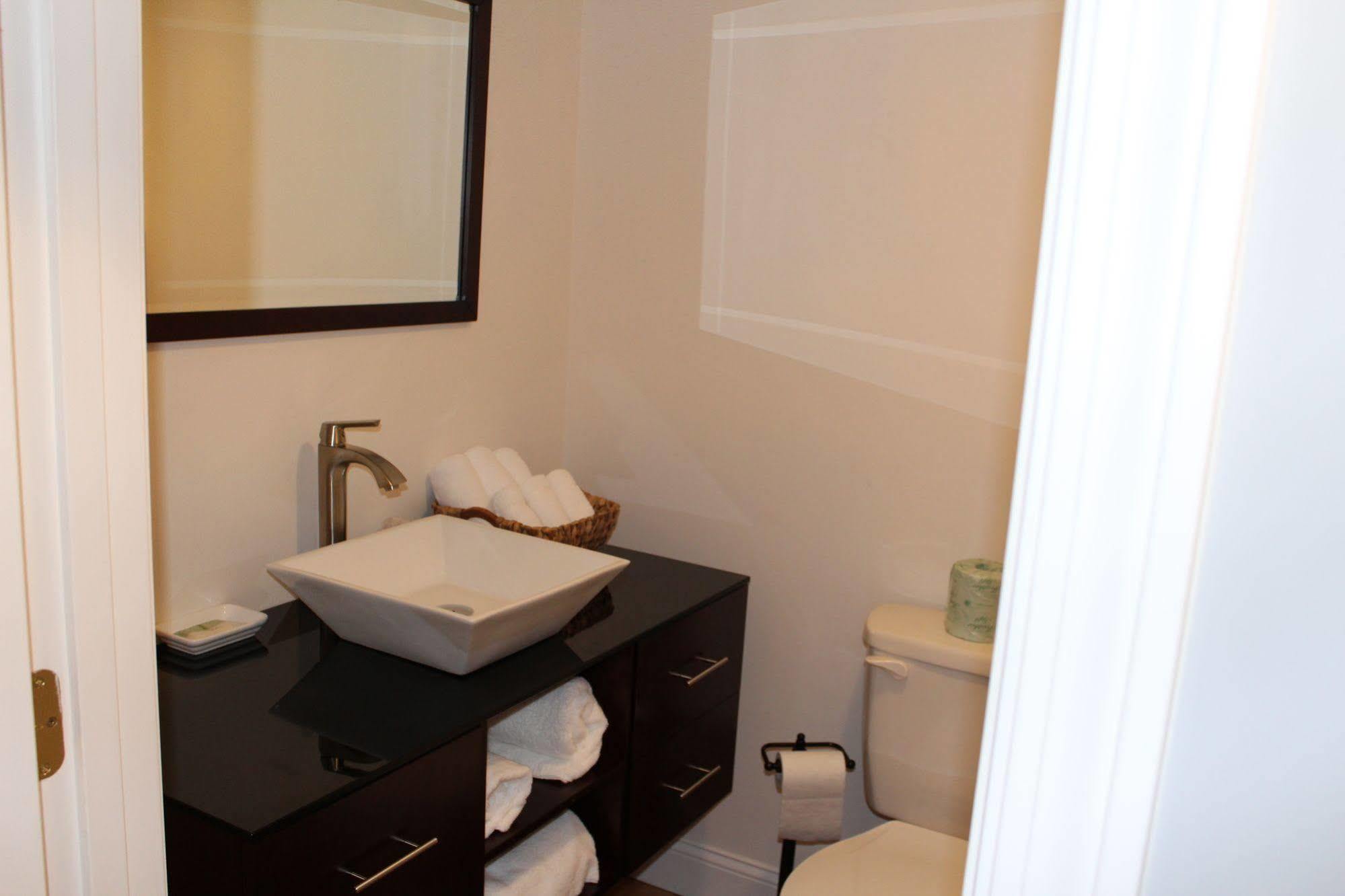 Hatchway Hotel Rockland Esterno foto